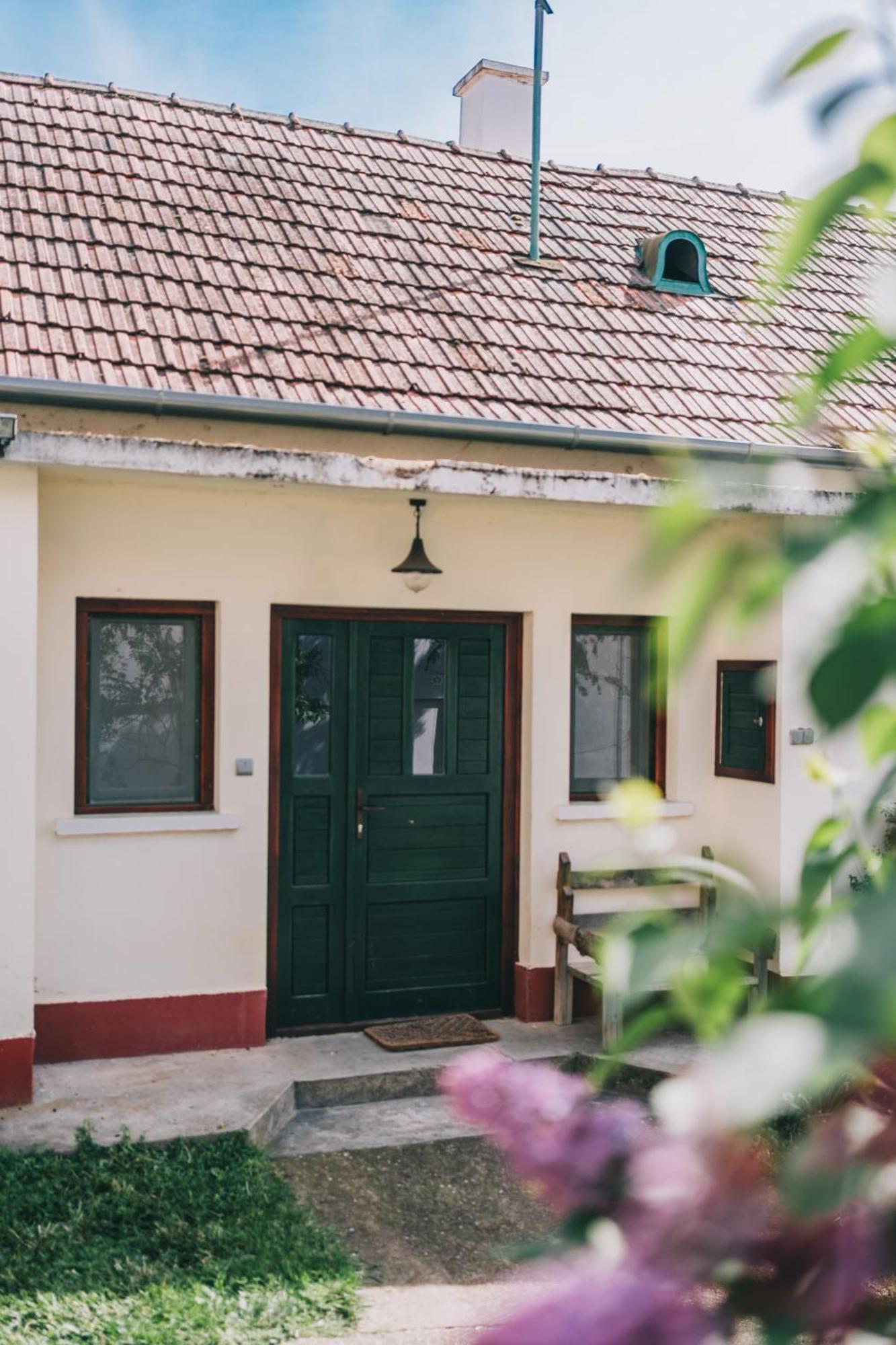 Feher Barany Apartment Szigliget Exterior photo